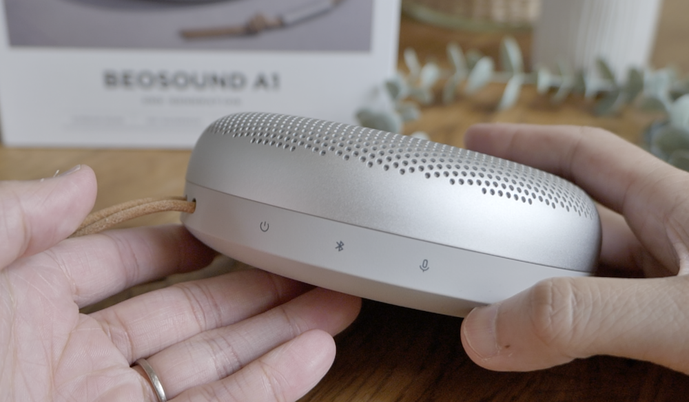 唯一無二のデザイン】BEOSOUND A1 2ND GENをレビュー | YUKICH NO HOME